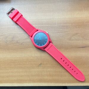 Hot pink Crayo watch
